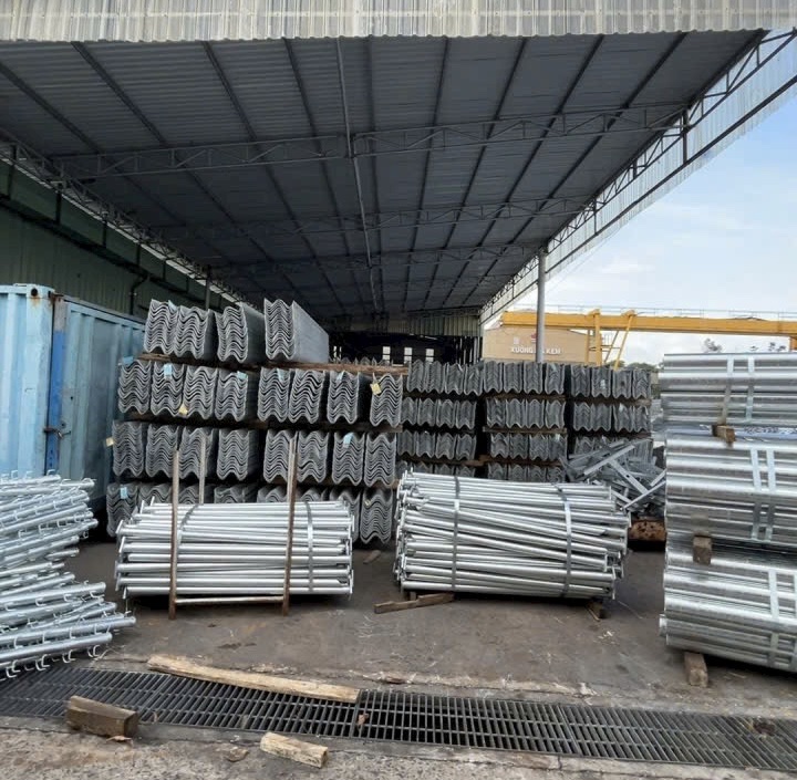 Hộ lan tôn sóng 2320mm 13 ho lan ton song 5 1