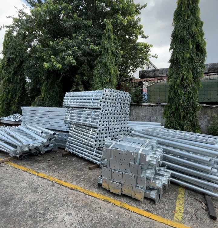 Hộ lan tôn sóng 700mm 15 ho lan ton song 1 4